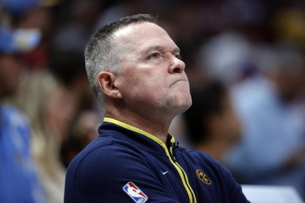 马龙：恐怖的事情是我认为我们能打得比现在好得多